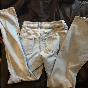 Women's Light Blue Jeans